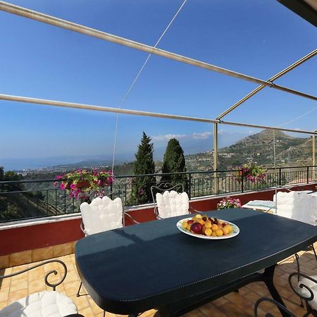 Terrazza Sull'Etna Holidays Apartment Taormine Extérieur photo